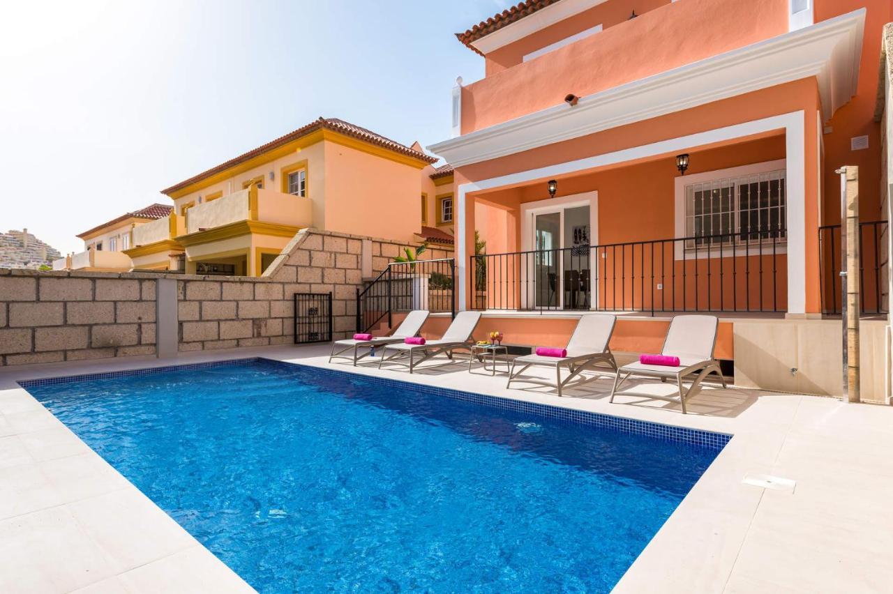 Villa Isotta By Villa Plus Адехе Екстериор снимка